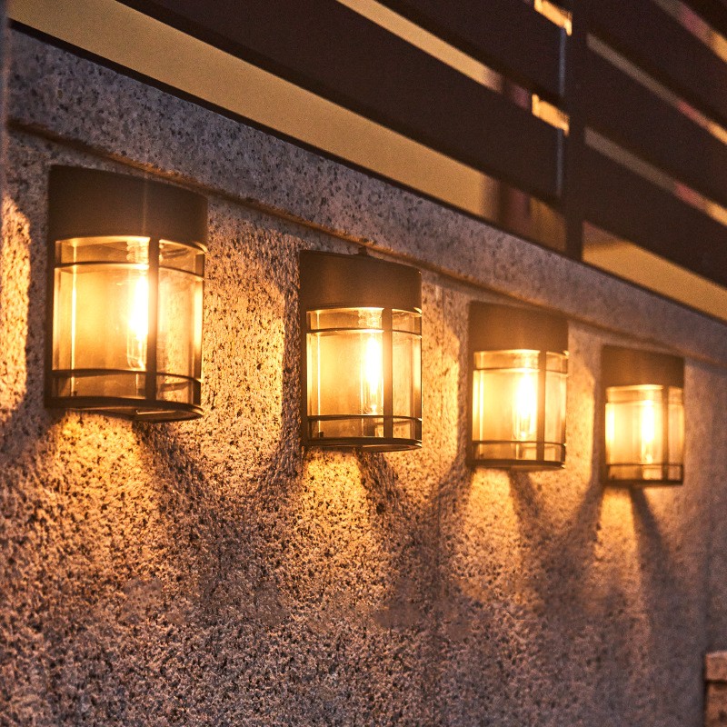 LED Solar Garden Light Outdoor - Smart Garden Fence review and price